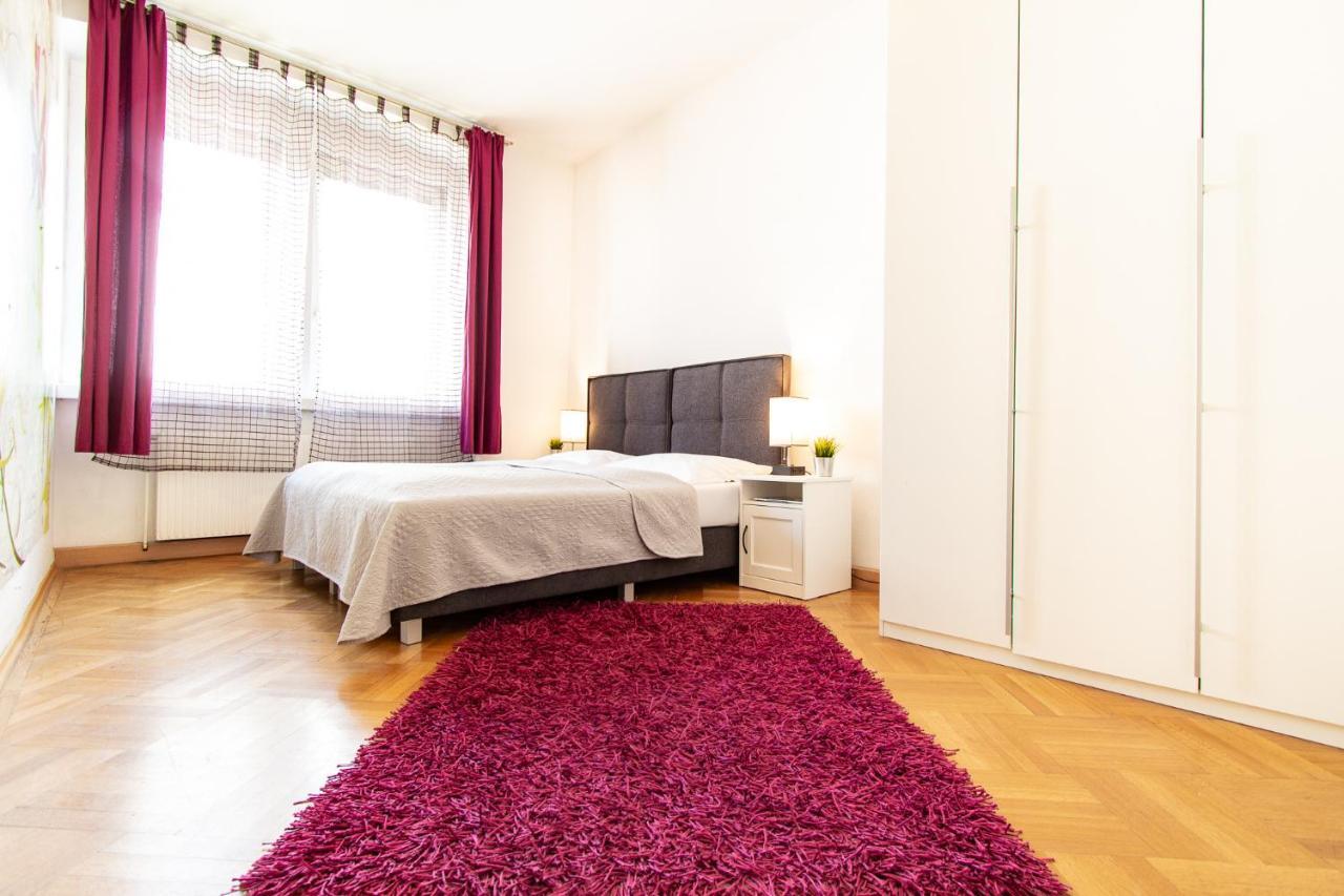 Apartment Mandlgasse I Contactless Check-In Wien Eksteriør billede
