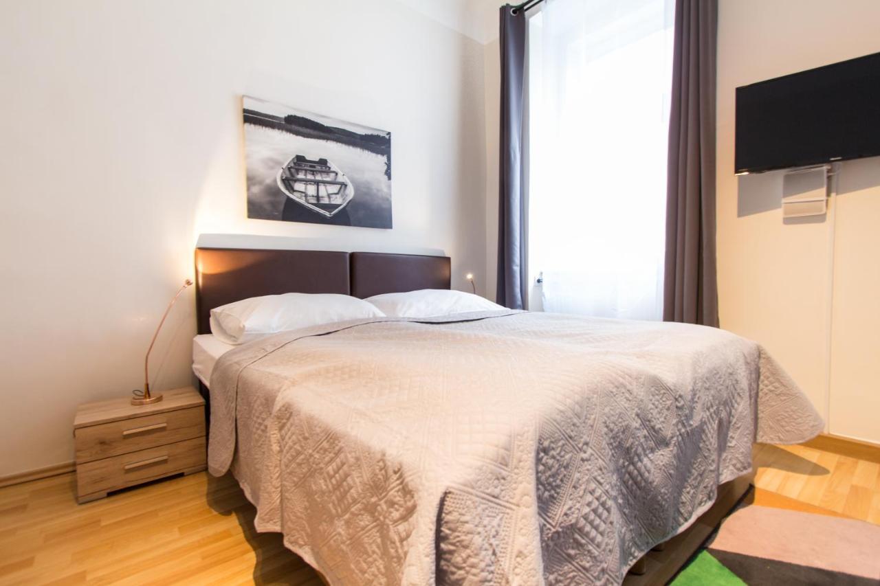 Apartment Mandlgasse I Contactless Check-In Wien Eksteriør billede